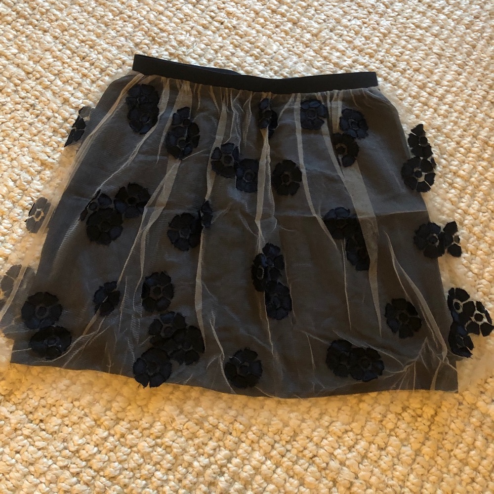 Vera Wang Lavender Label floral mesh skirt